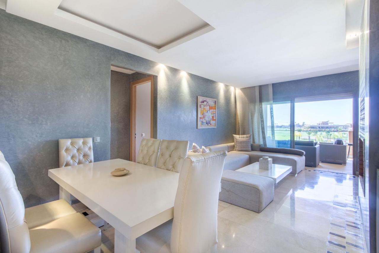 Lumineux Et Vue Degagee Sur Piscine A Prestigia Marraquexe Exterior foto