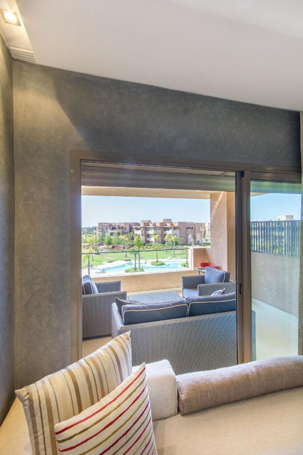 Lumineux Et Vue Degagee Sur Piscine A Prestigia Marraquexe Exterior foto